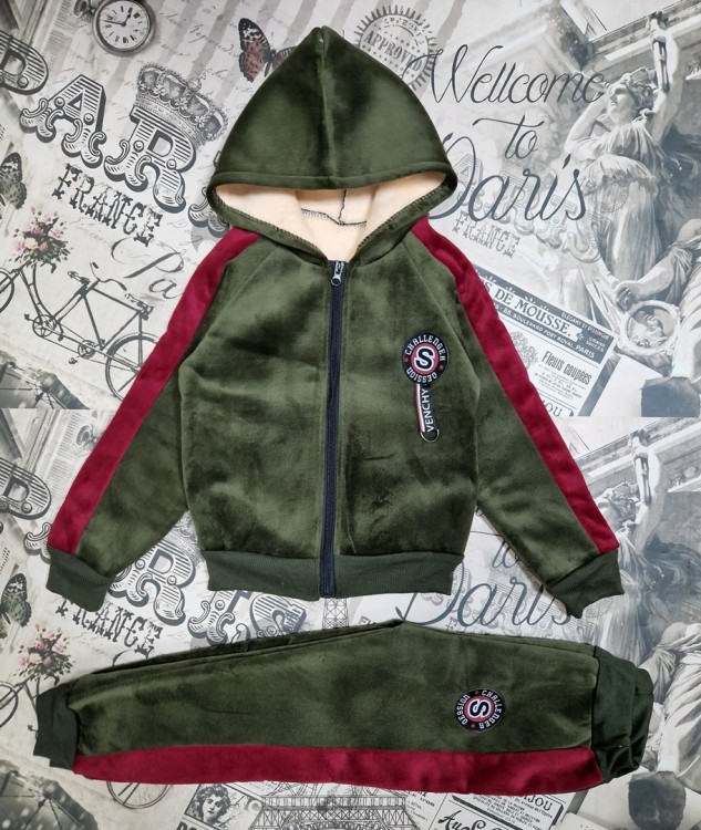 костюм на меху 