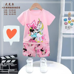 костюм 4-6 лет           